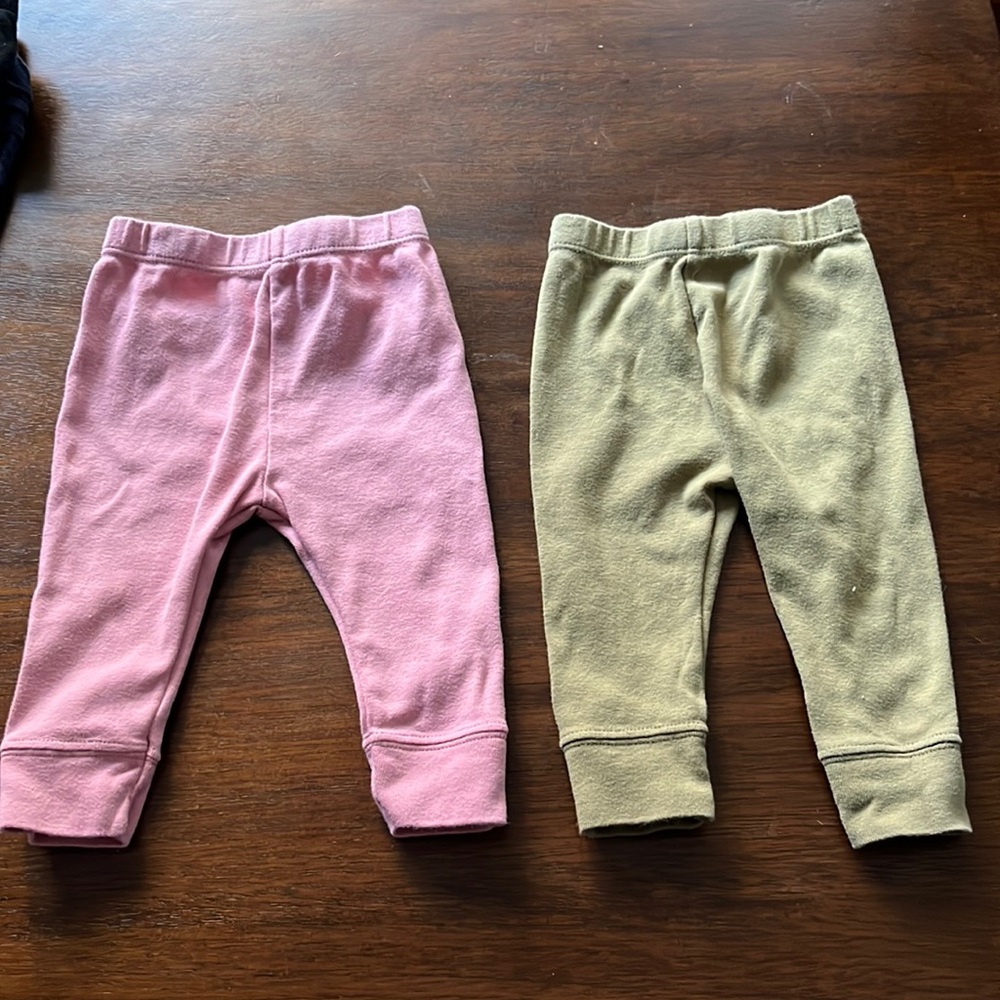 Newborn pants (0-3 months)